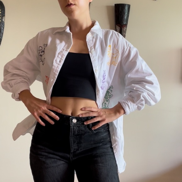Vintage Disney Oversized White Embroidered Button Down Shirt Size Large - Picture 6 of 13